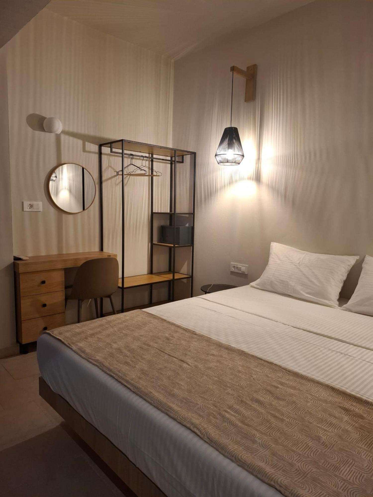 Hotel de apartamente Platon *